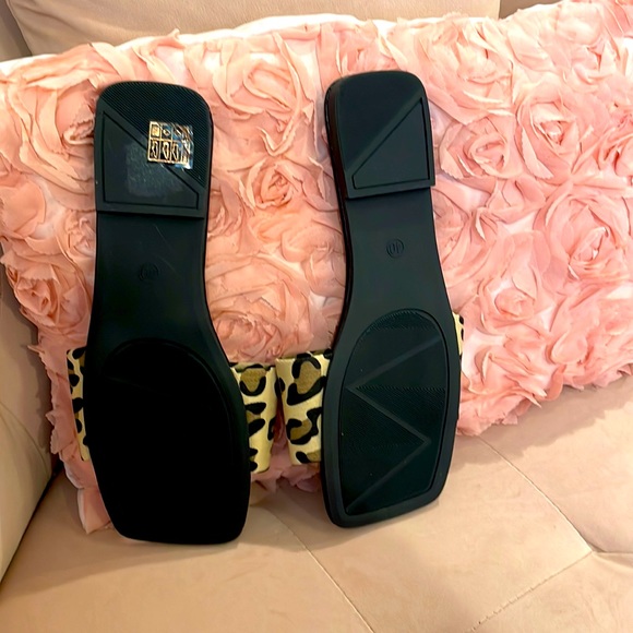 Brand New Temu Lepoard Print Slides - Picture 3 of 4